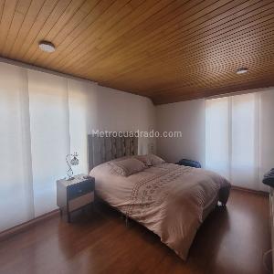 Casa de 4 alcobas en venta en San Jose De Bavaria, Bogotá, 260 m² · foto 8 de 15