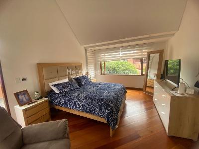 Casa de 3 alcobas en venta en San Jose De Bavaria, Bogotá, 240 m² · foto 10 de 15