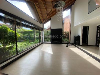 Casa en venta en San Jose De Bavaria, Bogotá · foto 5 de 20