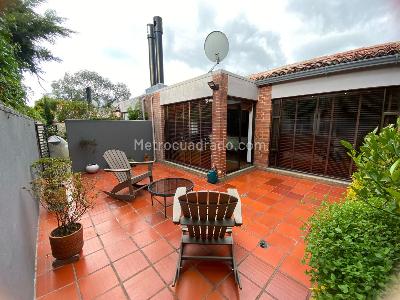 Casa de 3 alcobas en venta en San Jose De Bavaria, Bogotá, 250 m² · foto 13 de 16