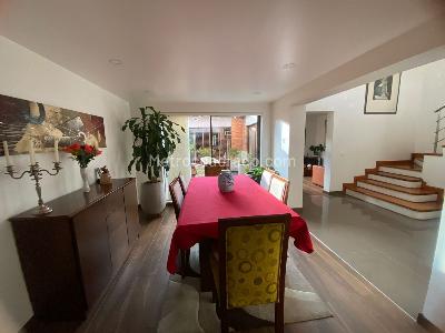 Casa de 3 alcobas en venta en San Jose De Bavaria, Bogotá, 250 m² · foto 5 de 16