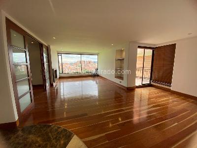 Casa de 4 alcobas en venta en San Jose De Bavaria, Bogotá, 360 m² · foto 19 de 20