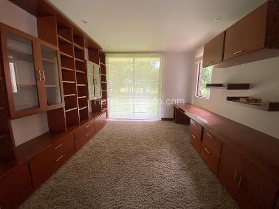 Casa de 4 alcobas en venta en Hacienda San Simon, Bogotá, 2000 m² · foto 4 de 17