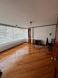 Casa de 3 alcobas en venta en San Jose De Bavaria, Bogotá, 800 m² · foto 11 de 19
