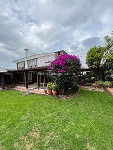 Casa de 3 alcobas en venta en San Jose De Bavaria, Bogotá, 800 m² · foto 19 de 19