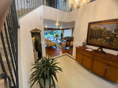 Casa de 4 alcobas en venta en San Jose De Bavaria, Bogotá, 800 m² · foto 9 de 17