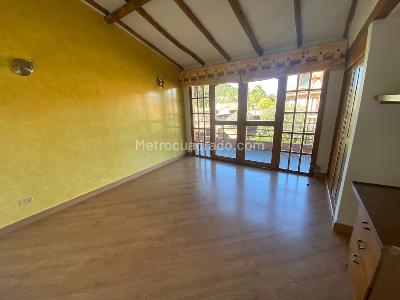 Casa de 4 alcobas en venta en San Jose De Bavaria, Bogotá, 340 m² · foto 6 de 18