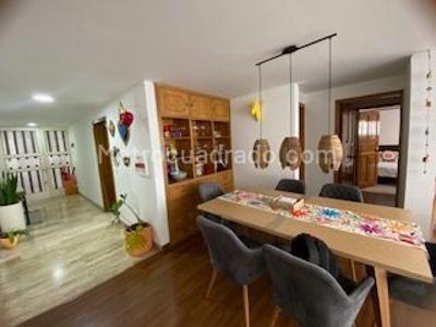 Apartamento en venta en Santa Barbara Occidental, Bogotá · foto 8 de 20