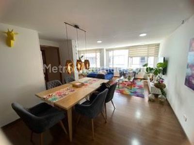 Apartamento en venta en Santa Barbara Occidental, Bogotá · foto 9 de 20