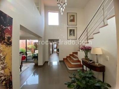Casa de 3 alcobas en venta en San Jose De Bavaria, Bogotá, 250 m² · foto 14 de 20