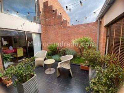 Casa de 3 alcobas en venta en San Jose De Bavaria, Bogotá, 250 m² · foto 6 de 20