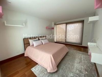 Casa de 4 alcobas en venta en San Jose De Bavaria, Bogotá, 800 m² · foto 12 de 19