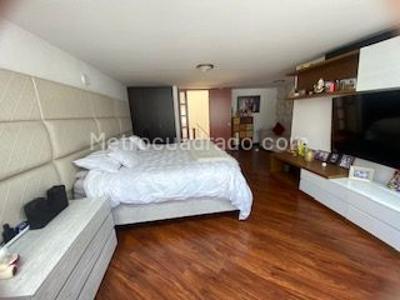 Casa de 4 alcobas en venta en San Jose De Bavaria, Bogotá, 450 m² · foto 19 de 19