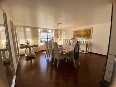 Casa de 4 alcobas en venta en San Jose De Bavaria, Bogotá, 450 m² · foto 6 de 19