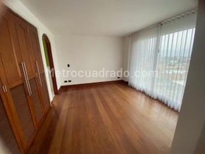 Casa de 4 alcobas en arriendo en San Jose De Bavaria, Bogotá, 800 m² · foto 14 de 14
