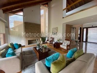 Casa de 4 alcobas en venta en San Jose De Bavaria, Bogotá, 800 m² · foto 12 de 20