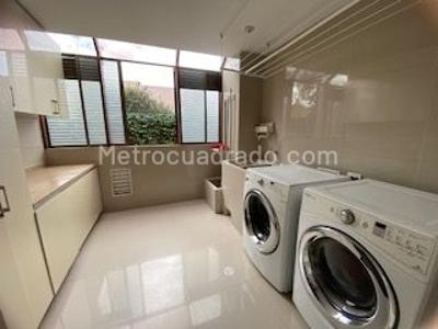 Casa de 4 alcobas en venta en San Jose De Bavaria, Bogotá, 800 m² · foto 19 de 20