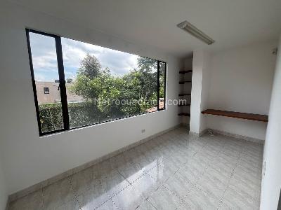 Casa de 4 alcobas en venta en Hacienda San Simon, Bogotá, 1461 m² · foto 10 de 19