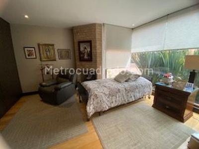 Casa de 4 alcobas en venta en San Jose De Bavaria, Bogotá, 800 m² · foto 4 de 20