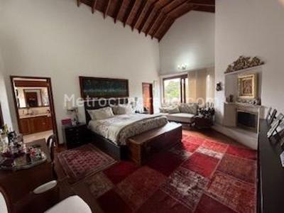 Casa en venta en San Jose De Bavaria, Bogotá · foto 12 de 19