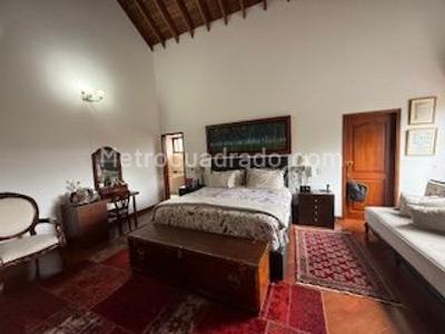Casa en venta en San Jose De Bavaria, Bogotá · foto 16 de 19