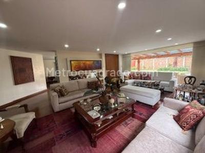 Casa de 4 alcobas en venta en San Jose De Bavaria, Bogotá, 800 m² · foto 13 de 16