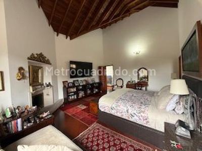 Casa de 4 alcobas en venta en San Jose De Bavaria, Bogotá, 800 m² · foto 5 de 16