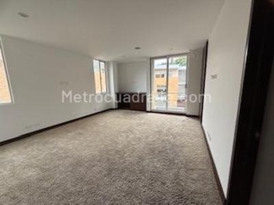 Casa de 3 alcobas en venta en Altos De Sotileza, Bogotá, 500 m² · foto 16 de 20