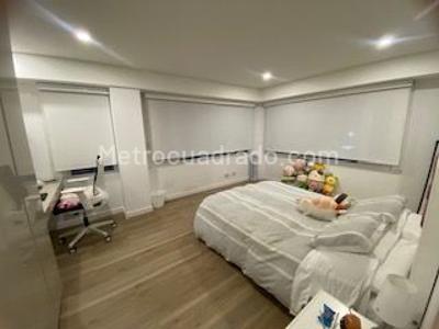 Casa de 4 alcobas en venta en San Jose De Bavaria, Bogotá, 800 m² · foto 17 de 20