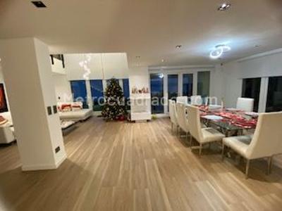 Casa de 4 alcobas en venta en San Jose De Bavaria, Bogotá, 800 m² · foto 5 de 20