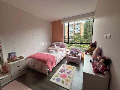 Apartamento de 3 alcobas en venta en Altos De Suba, Bogotá, 167 m² · foto 12 de 19