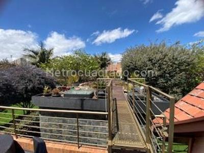 Casa de 4 alcobas en venta en San Jose De Bavaria, Bogotá, 800 m² · foto 15 de 20