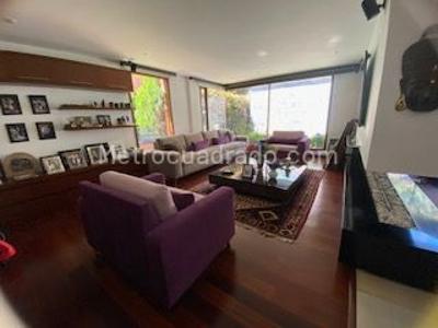 Casa de 4 alcobas en venta en San Jose De Bavaria, Bogotá, 800 m² · foto 3 de 20