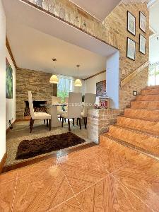 Casa de 4 alcobas en venta en Altos De Sotileza, Bogotá, 500 m² · foto 15 de 17