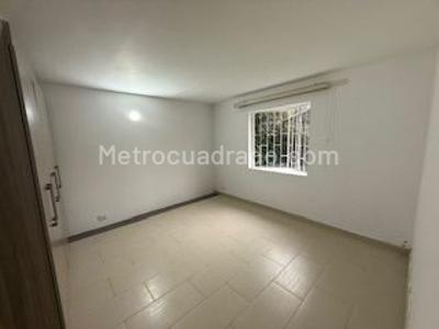 Casa de 4 alcobas en venta en San Jose De Bavaria, Bogotá, 600 m² · foto 11 de 18