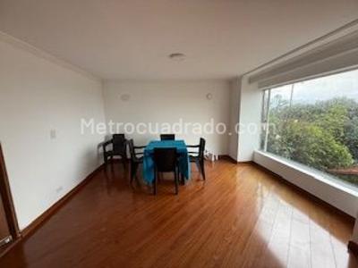 Casa de 4 alcobas en venta en San Jose De Bavaria, Bogotá, 600 m² · foto 16 de 18
