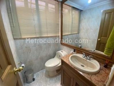 Casa de 4 alcobas en venta en San Jose De Bavaria, Bogotá, 800 m² · foto 10 de 20