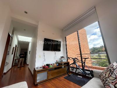Casa de 4 alcobas en venta en Gratamira, Bogotá, 264 m² · foto 6 de 20