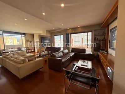 Apartamento de 3 alcobas en venta en Colina Campestre, Bogotá, 196 m² · foto 15 de 20