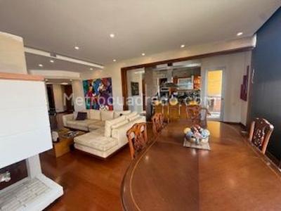 Apartamento de 3 alcobas en venta en Colina Campestre, Bogotá, 196 m² · foto 5 de 20