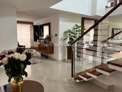 Casa de 4 alcobas en venta en San Jose De Bavaria, Bogotá, 800 m² · foto 8 de 18