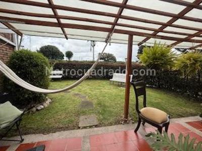 Casa de 4 alcobas en venta en San Jose De Bavaria, Bogotá, 800 m² · foto 7 de 11
