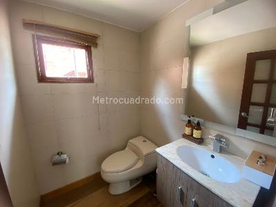 Casa de 3 alcobas en venta en San Jose De Bavaria, Bogotá, 250 m² · foto 5 de 16