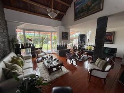 Casa de 4 alcobas en venta en San Jose De Bavaria, Bogotá, 800 m² · foto 4 de 11