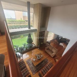 Casa de 4 alcobas en venta en San Jose De Bavaria, Bogotá, 670 m² · foto 5 de 12
