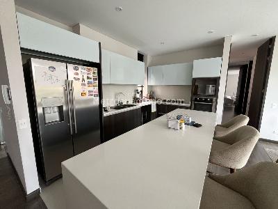 Apartamento de 3 alcobas en venta en Cerros De Suba, Bogotá, 167 m² · foto 5 de 17