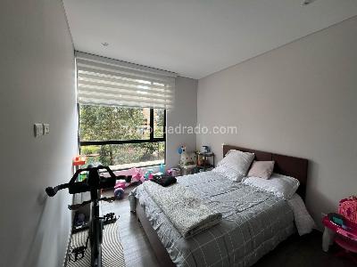 Apartamento de 3 alcobas en venta en Cerros De Suba, Bogotá, 167 m² · foto 9 de 17