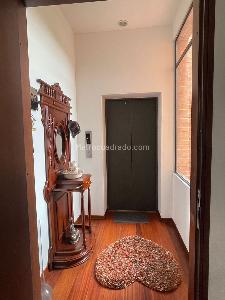 Apartamento en venta en Gratamira, Bogotá · foto 2 de 17