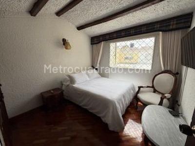 Casa en venta en Villa Del Prado, Bogotá · foto 2 de 12