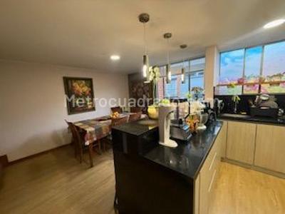 Casa de 3 alcobas en venta en Colina, Bogotá, 200 m² · foto 9 de 13